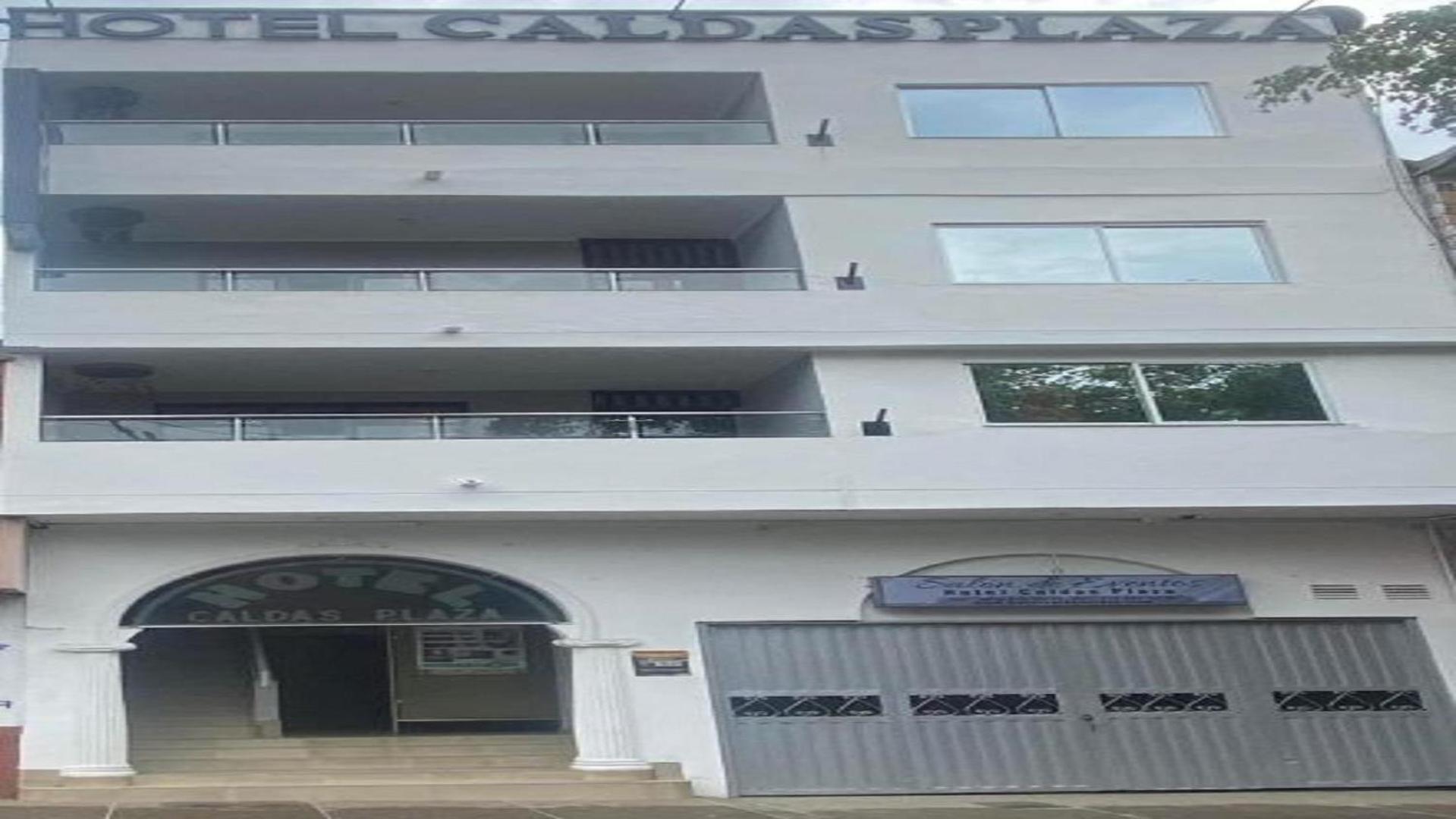 Hotel Caldas Plaza Esterno foto